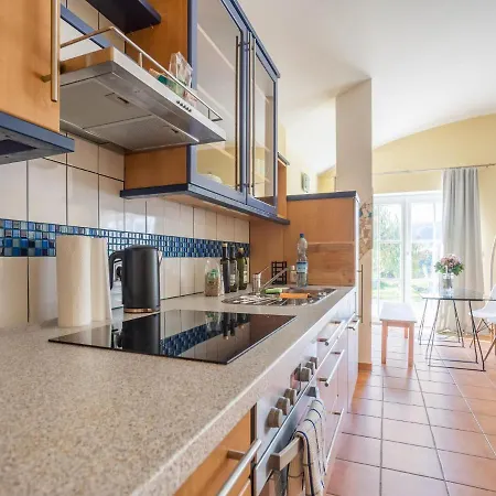 아파트 Holiday On A Farm Near F Rstenfeld With A Terrace
