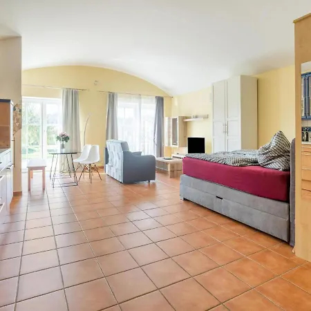 Holiday On A Farm Near F Rstenfeld With A Terrace 아파트